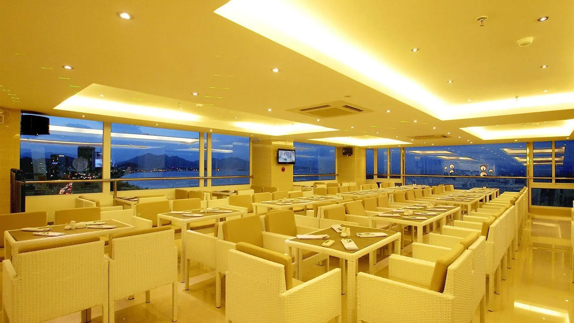 Blue Pearl Hotel Nha Trang