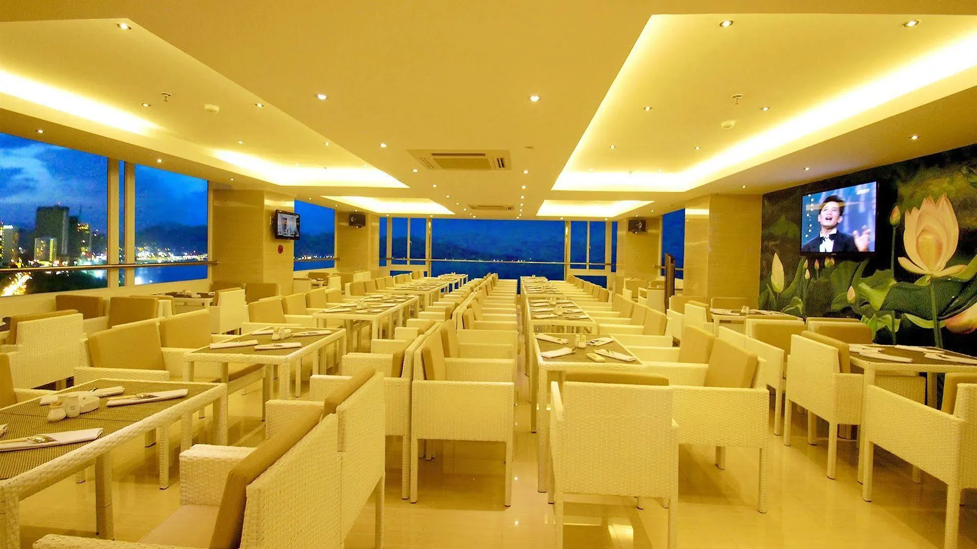 ***  Blue Pearl Hotel Nha Trang Vietnam