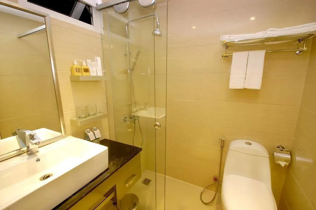 Blue Pearl Hotel Nha Trang 3*,